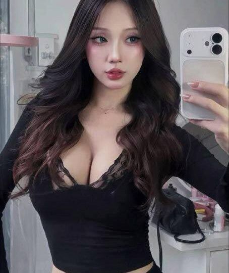 Ảnh 2 của Lộ clip sex đụ em tiktoker mặt xinh dâm vú to cực phẩm